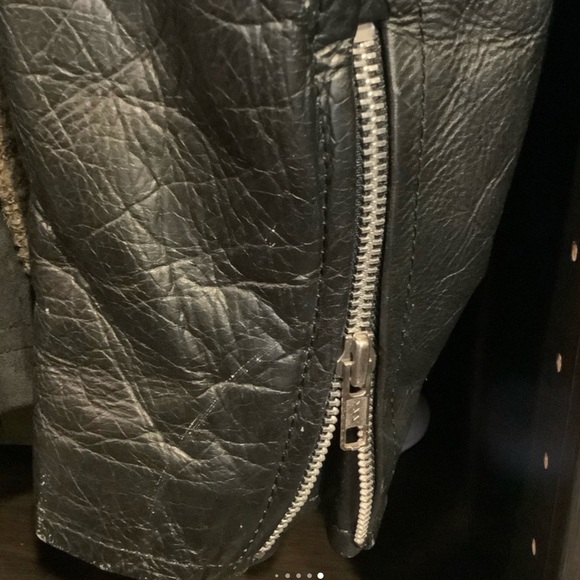 Women’s black leather biker jacket, vintage. - Picture 9 of 11